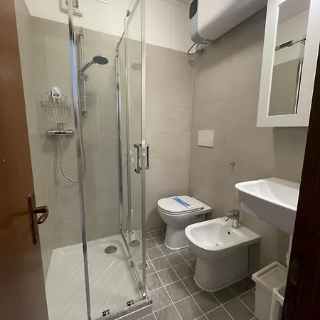 Bright Duplex Near Lägenhet Bibione