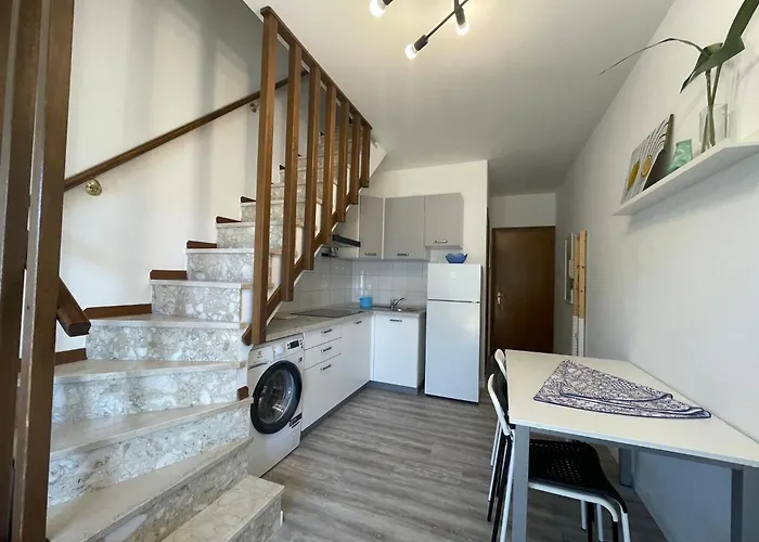 Apartment Bright Duplex Near *